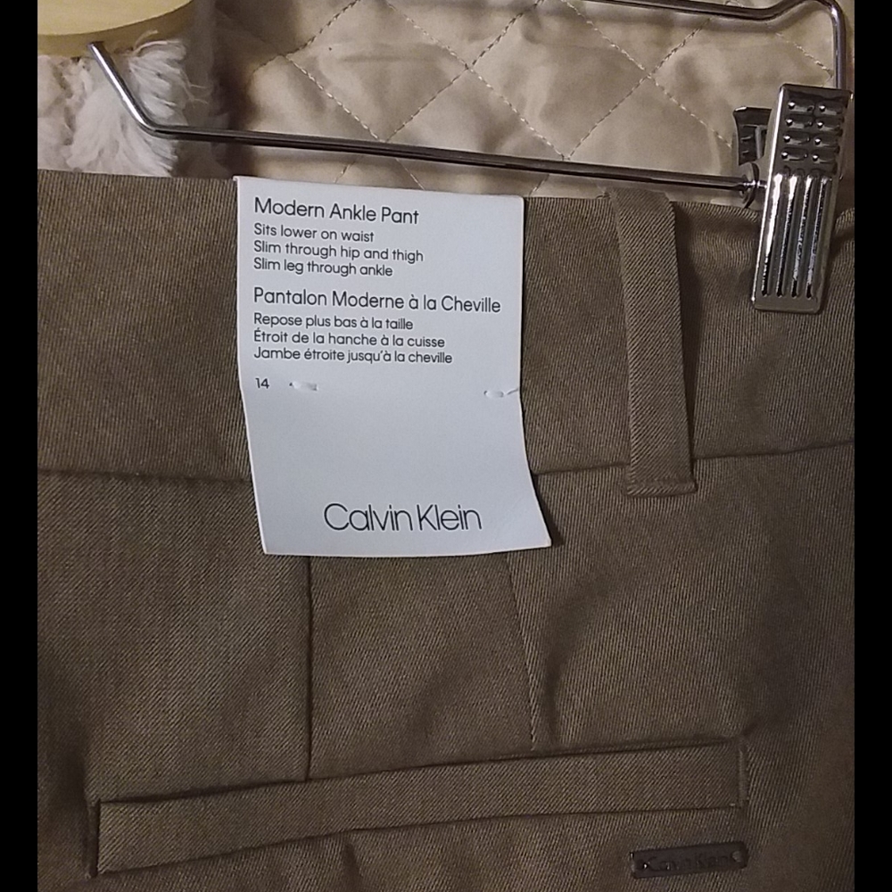 Pants - Picture 3 of 4